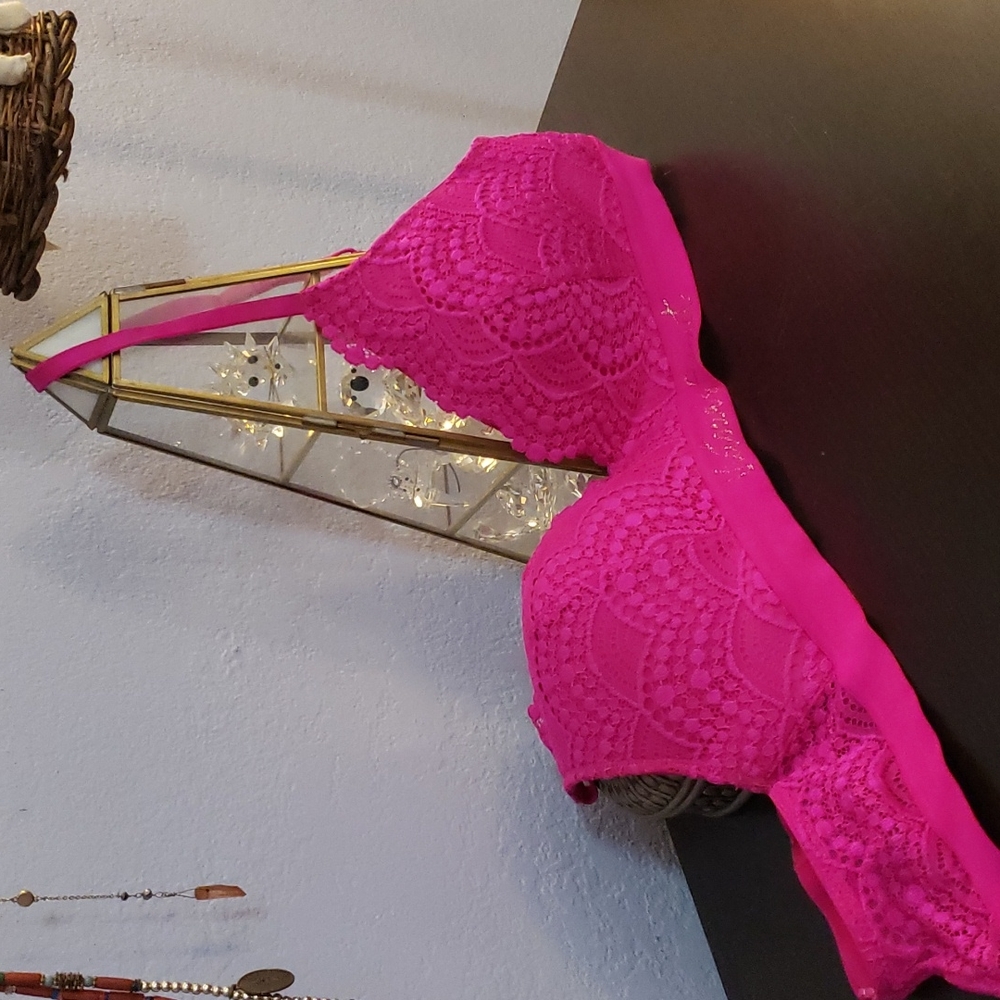 Hot Pink Padded Pink Victoria Seconds Bra